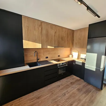 Urban Oasis דירה